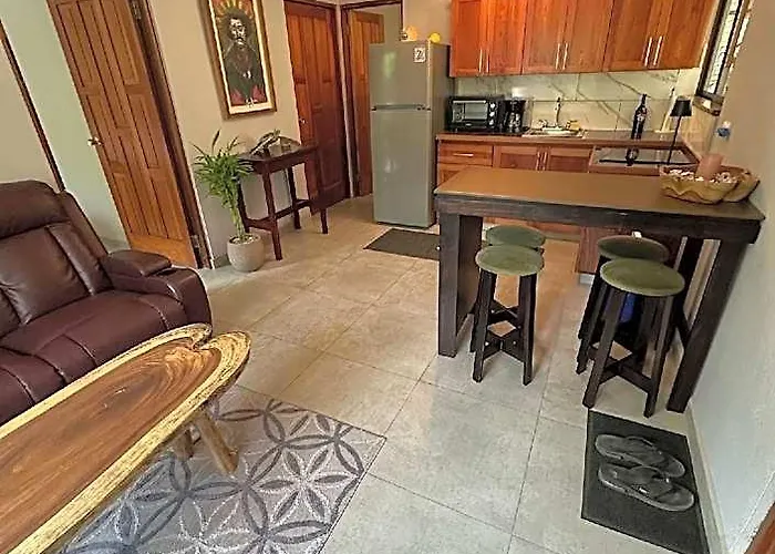 El Sueno Tropical Hotel